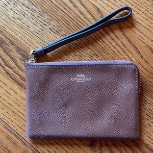 NWOT Coach Wristlet